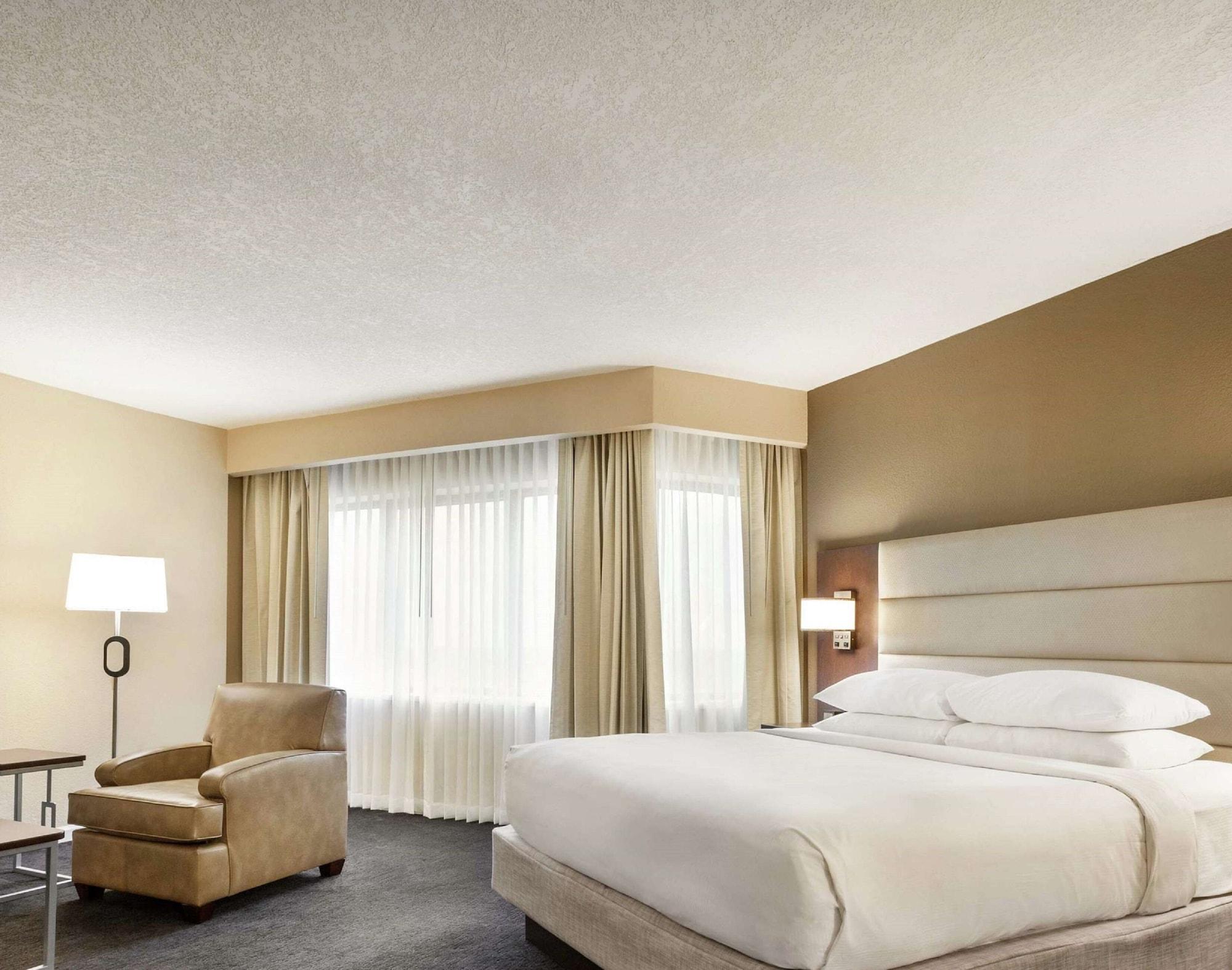 Готель Doubletree By Hilton Orlando Downtown Екстер'єр фото
