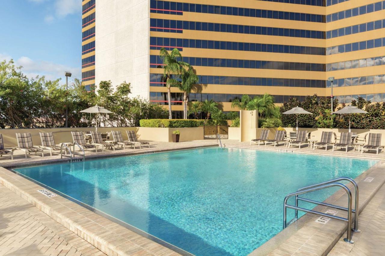 Готель Doubletree By Hilton Orlando Downtown Екстер'єр фото