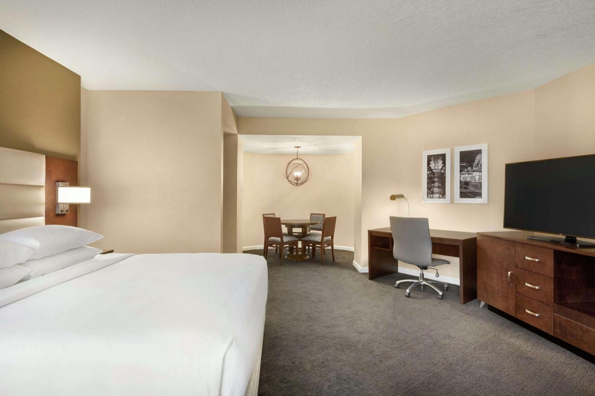 Готель Doubletree By Hilton Orlando Downtown Екстер'єр фото